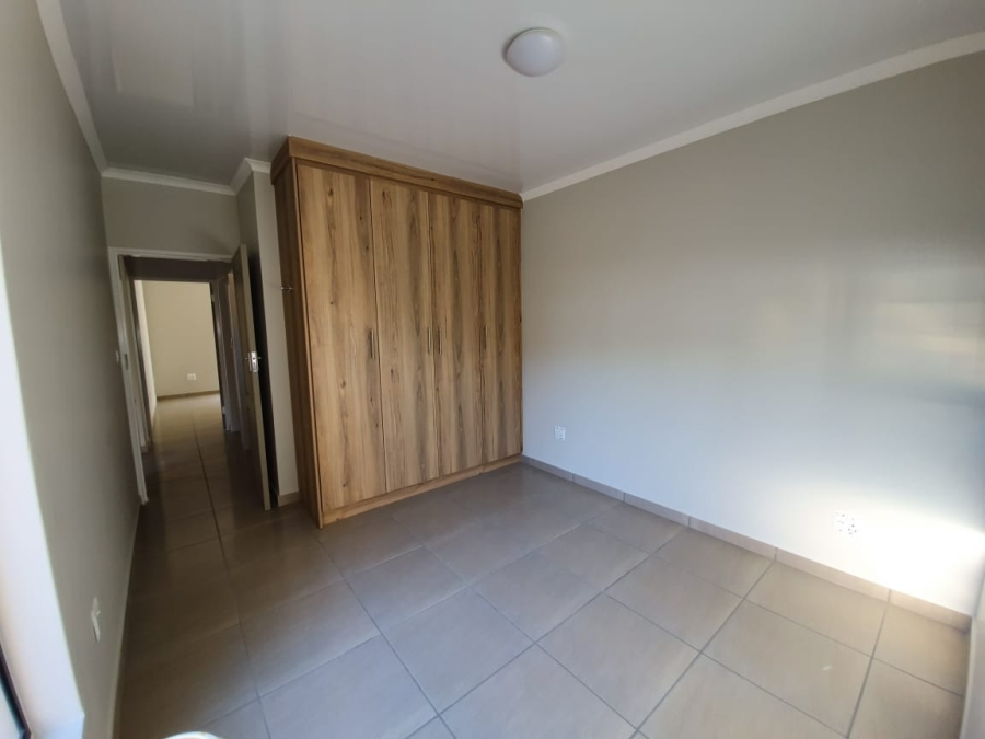 To Let 2 Bedroom Property for Rent in Die Bult North West